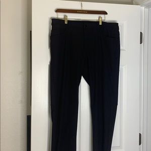 Men’s Lululemon ABC Pant.  Black Standard Cut